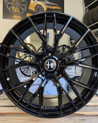 Cerchi Alfa Romeo raggio 19 NUOVI cod.87341