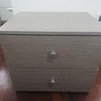 Letto matrimoniale + 2 comodini