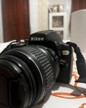 Reflex Nikon D60