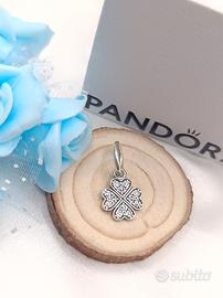 Charm originale pandora quadrifoglio argento 925