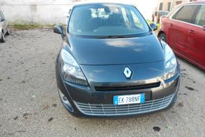 Renault Scenic Scénic X-Mod 1.5 dCi 110CV Luxe