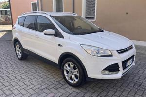 Ford Kuga 2.0 TDCI 150 CV Titanium
