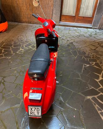 Vespa 50 special