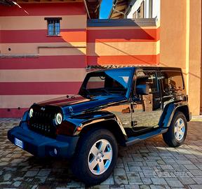 Jeep Wrangler 2.8 CRD Sahara - Cambio Manuale