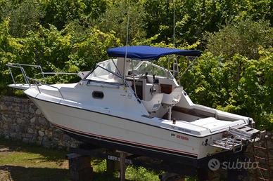 Vendita barca a motore