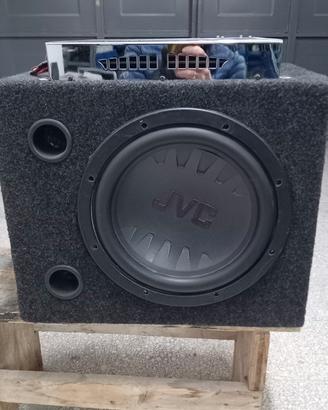 amplificatore più sub wufer 