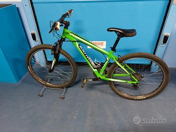 Bici Specialized - Hardrock taglia S