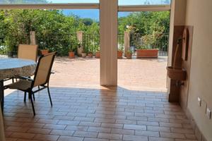 2 vani con terrazzo - box e p. auto