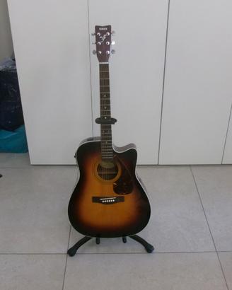 Chitarra acustica Yamaha FX370C