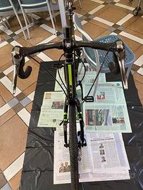 bici gravel GT grade nuovi gomme,catena,cerchione