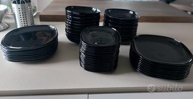 Set piatti IKEA - 54 pezzi
