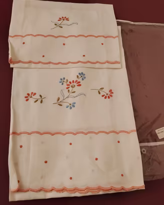 Asciugamani in misto lino da corredo