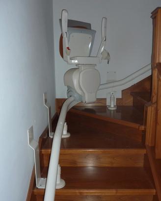 Sedia montascale e binario