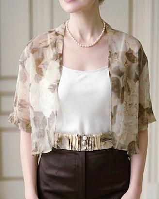 Giacchina corta in pura seta con cintura abbinata 