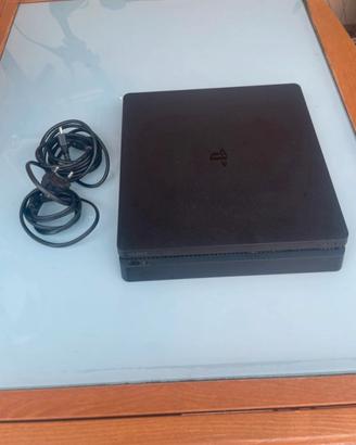 Playstation 4 Slim 500GB (solo console + cavi)