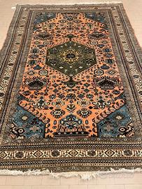 tappeto lana intrecciato a mano