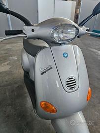 Vespa ET4