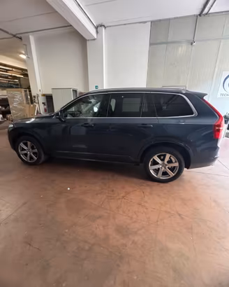 XC90 2021 B5 Mild Hybrid Diesel 102.000 KM