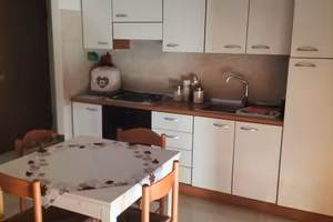 Appartamento bilocale mq 60 con garage doppio