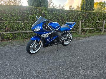 yamaha r6  anno 2004