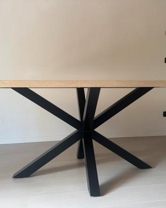 Tavolo 160x100 in legno rovere e gambe in metallo