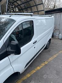 FORD TRANSIT CUSTOM DEL 2015 PER RICAMBI