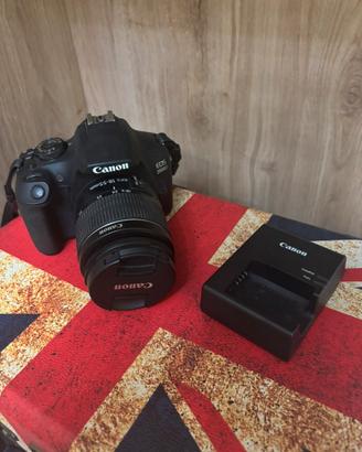 fotocamera CANON EOS 2000D