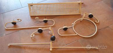 oggettistica bagno e lampadari 