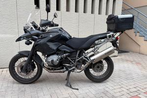 r  1200 gs triple black