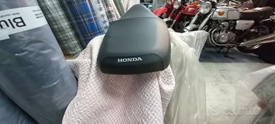 Sella sh honda  125 150 modello 2005 2008. Nuova