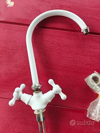 rubinetto cucina vintage
