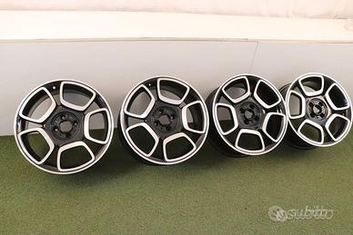 Cerchi in lega Fiat 500 595 17 ORIGINALI 51820551