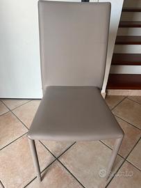 4 Sedie cucina simil pelle colore tortora Albenga