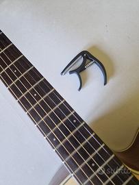 Capotasto a molla per chitarra