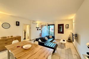 3 LOCALI A VILLASIMIUS