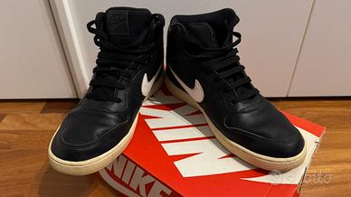 Nike Court Royale High nere pelle