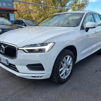 Volvo XC 60 XC60 B4 (d) AWD Geartronic Momentum