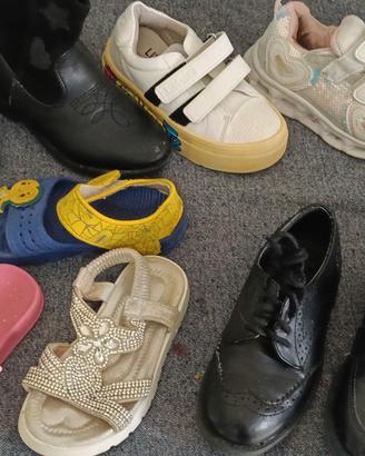 lotto scarpe per rivendita mercatini 