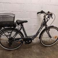 bicicletta a pedalata assistita 
