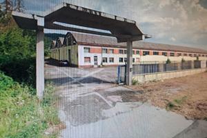 Lotto edificabile con Capannone e Terreno