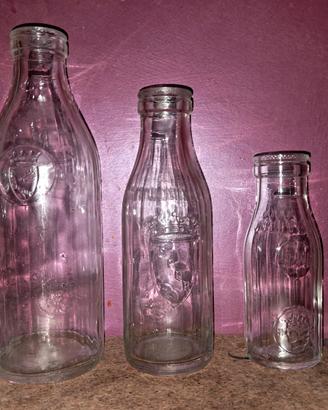 Set bottiglie latte d’epoca anni ’60 SPQR Roma