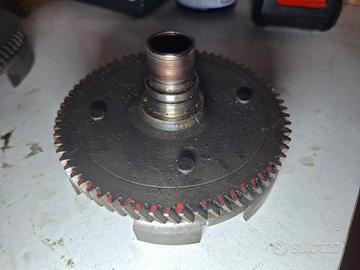 Campana 72 denti elicoidali Vespa 50 special