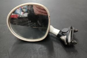 Specchietto sx fzr 600 anni 89-90