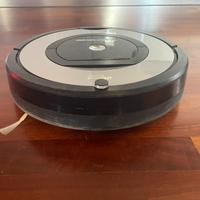 IRobot Roomba 774 robot aspirapolvere