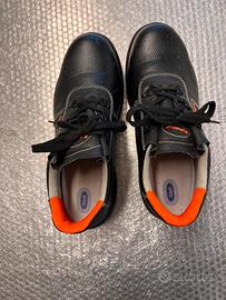 Scarpa antinfortunistica taglia EU 45