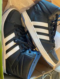 Scarpe Adidas hoops vs