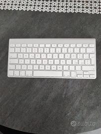 Tastiera Apple Wireless Keyboard A1314 