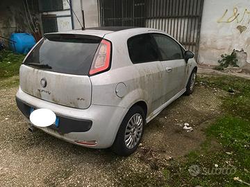 FIAT PUNTO EVO 1.3 M.JET ANNO 2011 (PER RICAMBI)