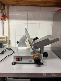 Affettatrice 24cm