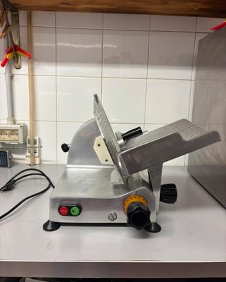 Affettatrice 24cm
